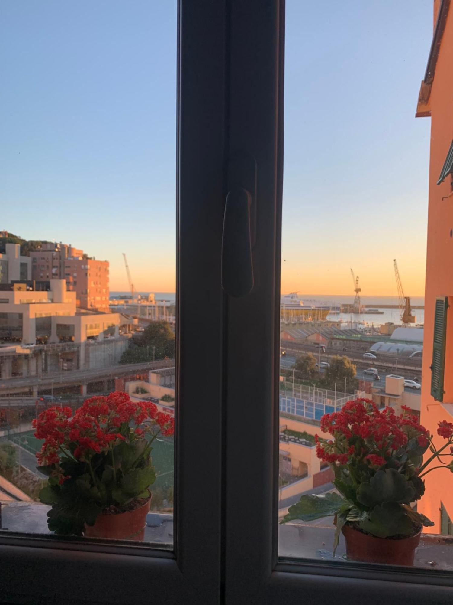 La Soffitta Sul Porto Apartment Genoa Exterior photo